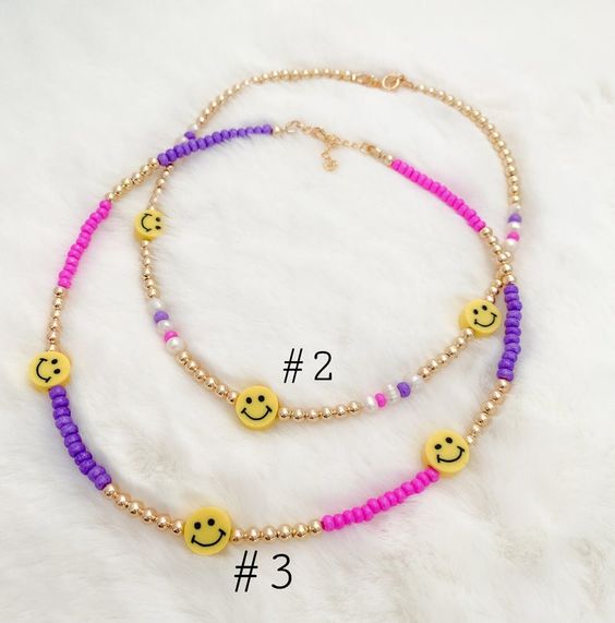 Smiley Face Pearl Necklace. - Gist94