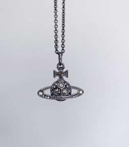Vivienne Westwood Necklace. - Gist94